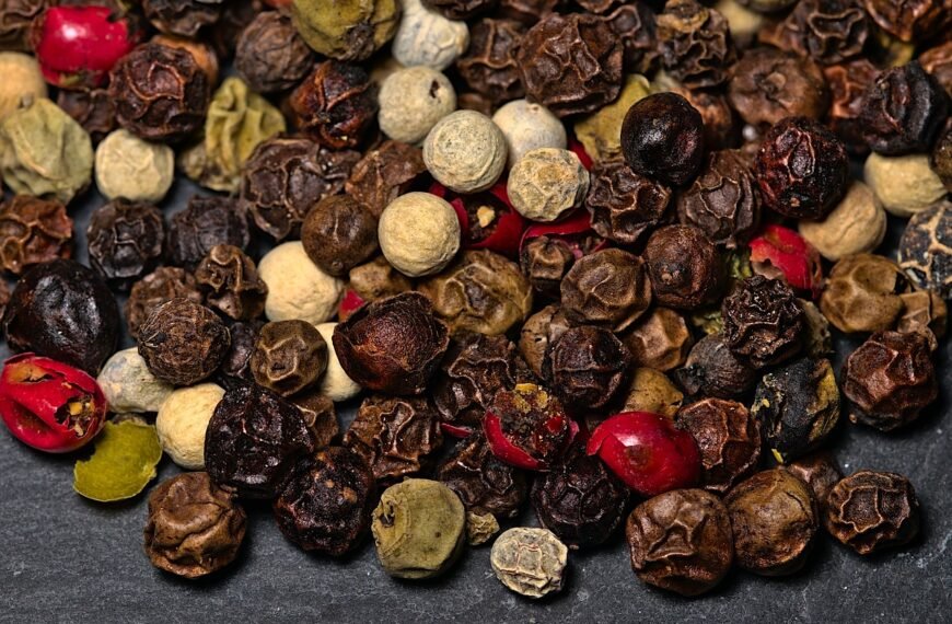 Ile pieprzu do kiełbasy na 10 kg